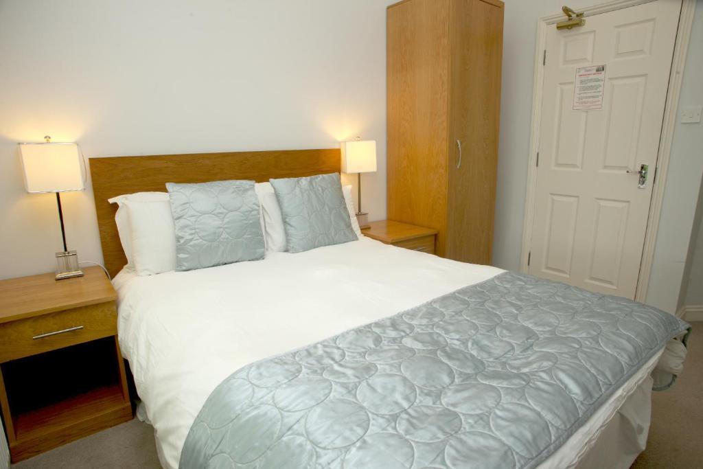 Cliff Lawn Hotel Leeds  Pokoj fotografie