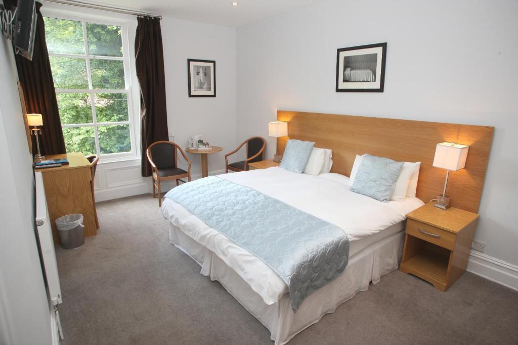 Cliff Lawn Hotel Leeds  Pokoj fotografie